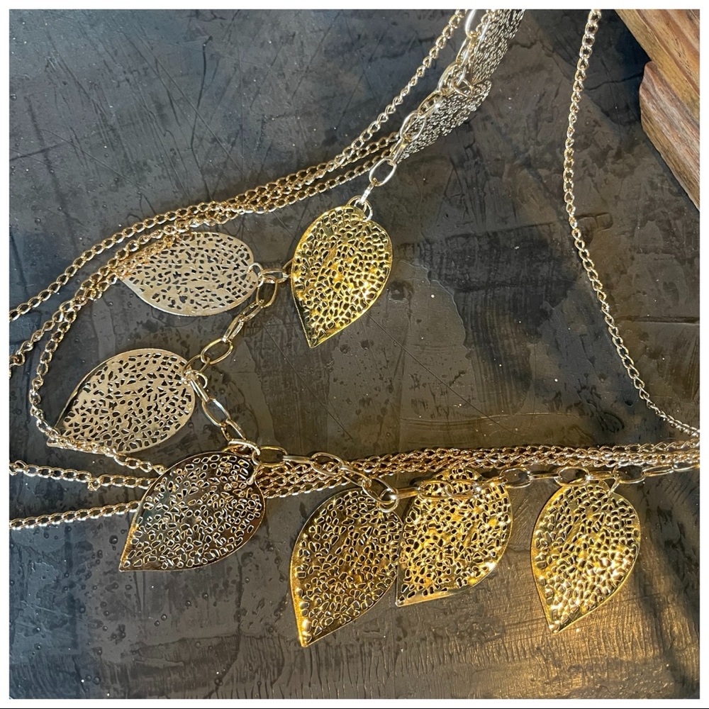 Dangling Leaf Layered Necklace - Picture 8 of 8